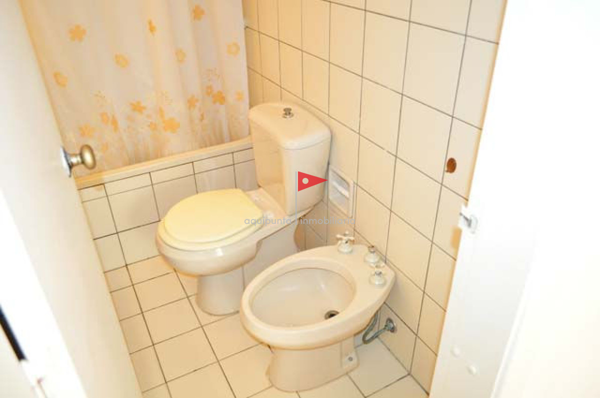 Apartamento ID.62 - Venta Apartamento 3 dormitorios  a  pasos de playa mansa punta del este 