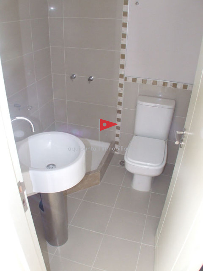 Apartamento ID.38 - Venta apartamento  Punta del Este 2 dormitorios  con Vista al Mar 