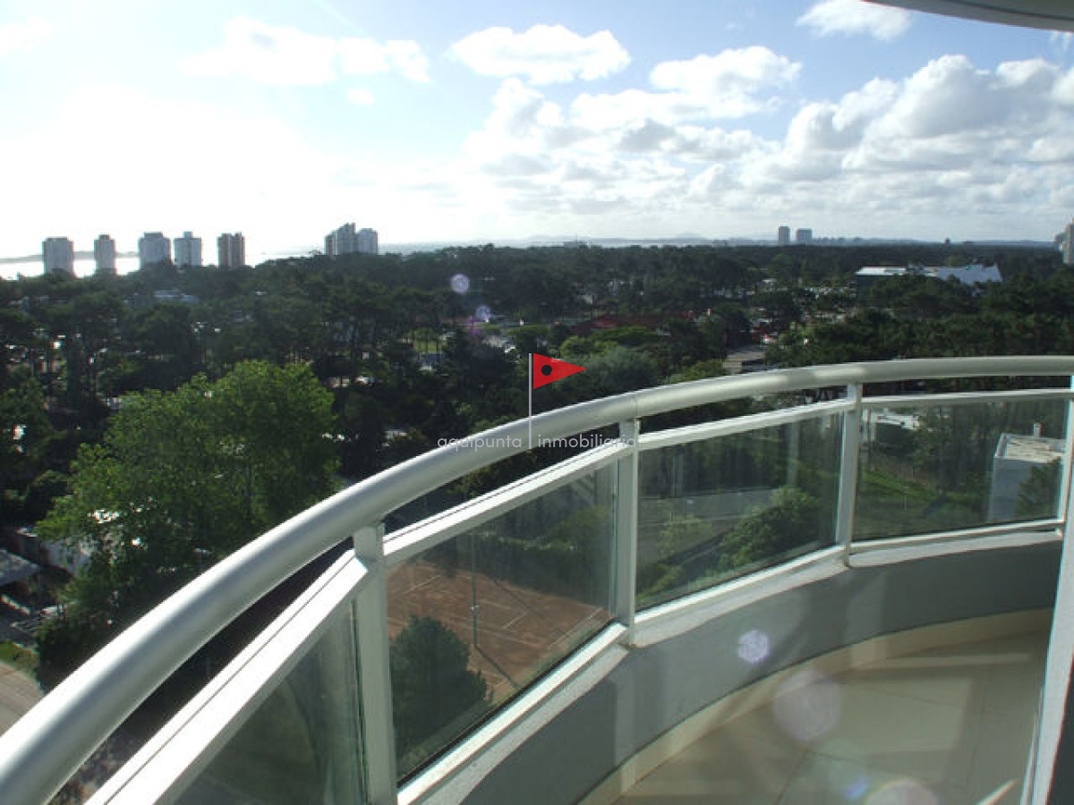 Apartamento ID.38 - Venta apartamento  Punta del Este 2 dormitorios  con Vista al Mar 
