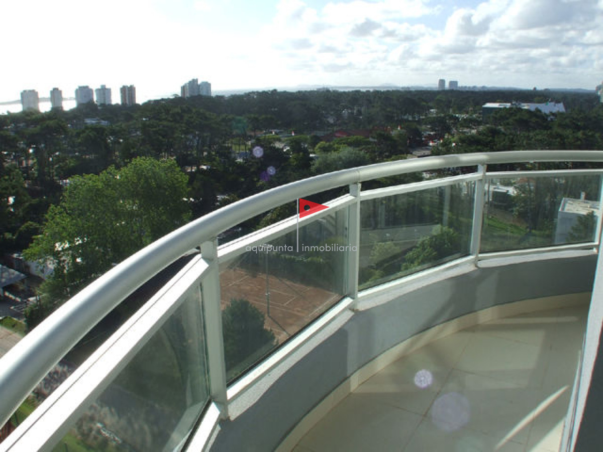 Apartamento ID.38 - Venta apartamento  Punta del Este 2 dormitorios  con Vista al Mar 
