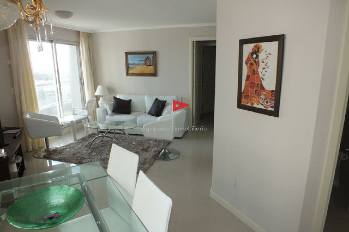 Apartamento ID.38 - Venta apartamento  Punta del Este 2 dormitorios  con Vista al Mar 