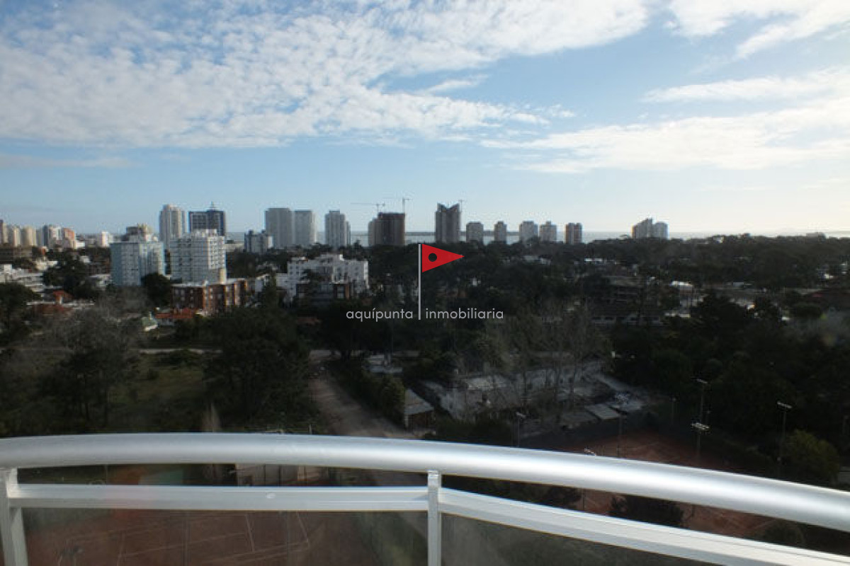 Apartamento ID.38 - Venta apartamento  Punta del Este 2 dormitorios  con Vista al Mar 