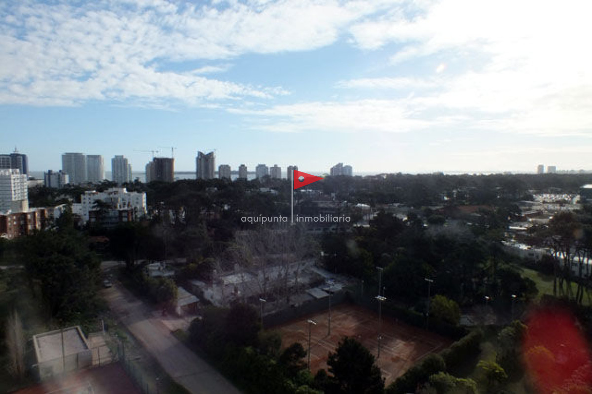 Apartamento ID.38 - Venta apartamento  Punta del Este 2 dormitorios  con Vista al Mar 