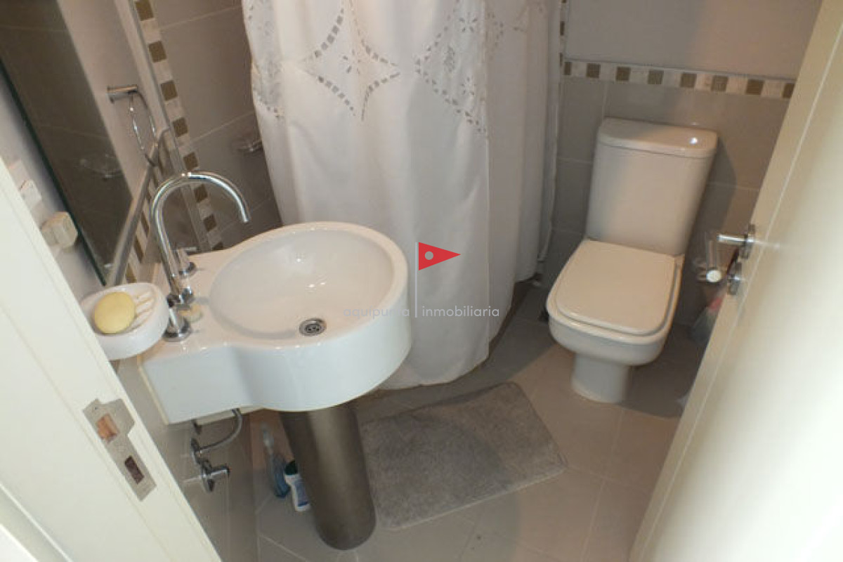 Apartamento ID.38 - Venta apartamento  Punta del Este 2 dormitorios  con Vista al Mar 