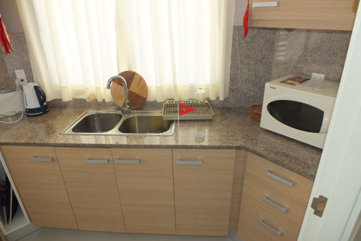 Apartamento ID.38 - Venta apartamento  Punta del Este 2 dormitorios  con Vista al Mar 