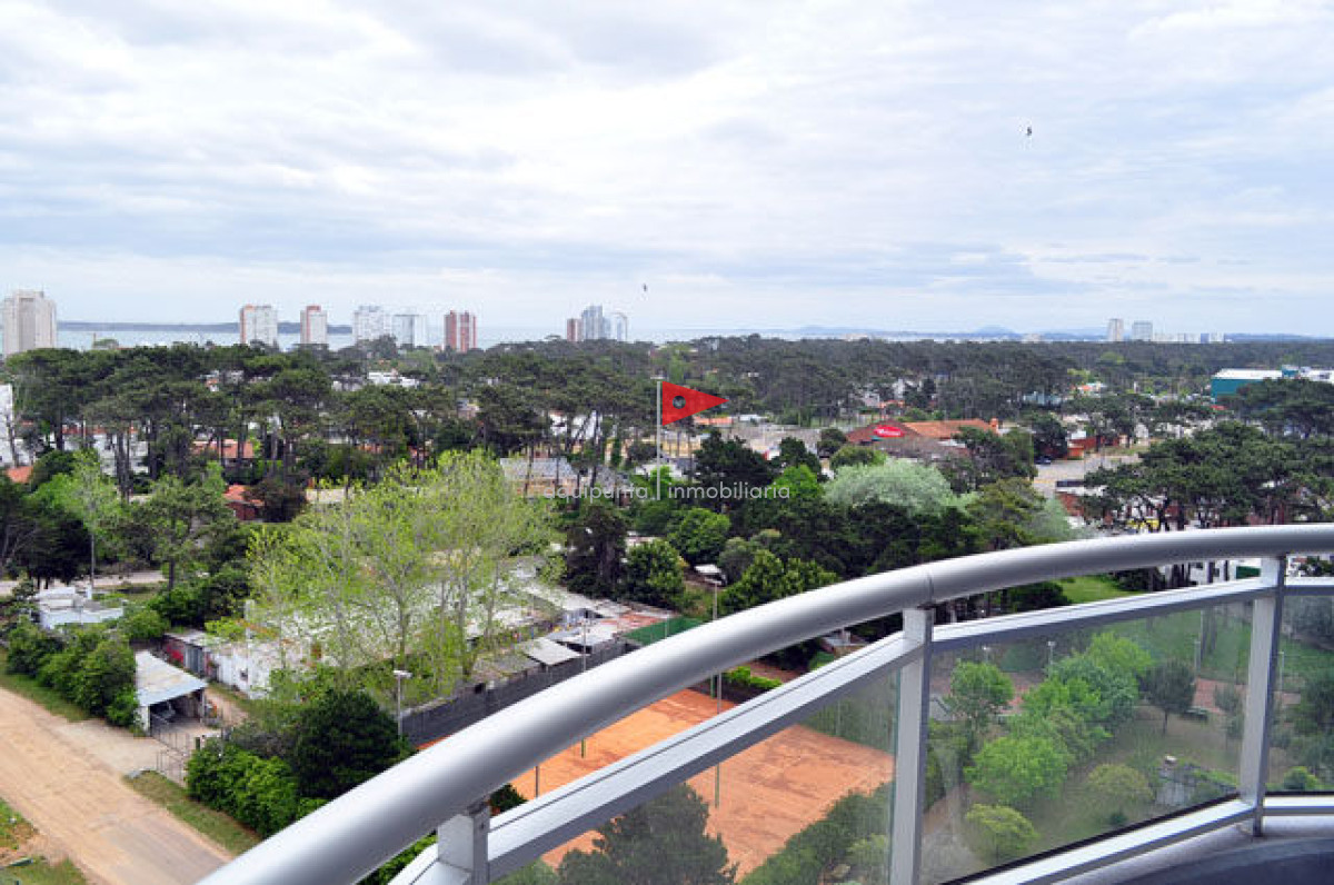 Apartamento ID.38 - Venta apartamento  Punta del Este 2 dormitorios  con Vista al Mar 