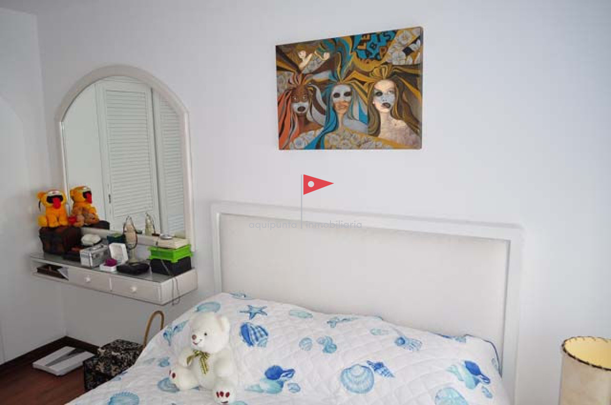 Apartamento ID.278 - Apartamento en venta  FRENTE AL MAR 