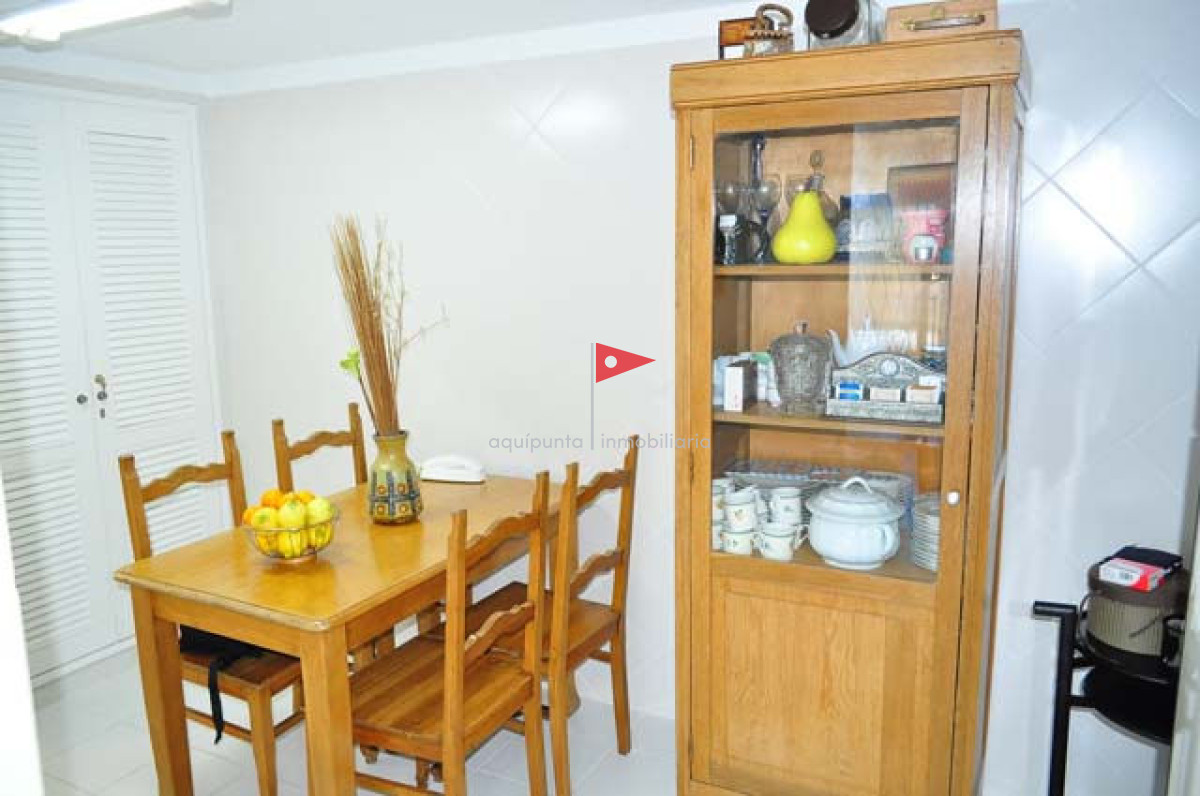 Apartamento ID.278 - Apartamento en venta  FRENTE AL MAR 