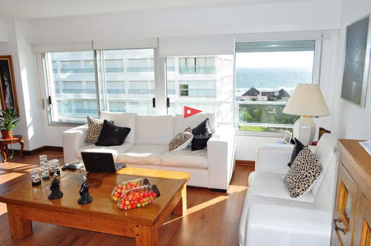 Apartamento ID.278 - Apartamento en venta  FRENTE AL MAR 