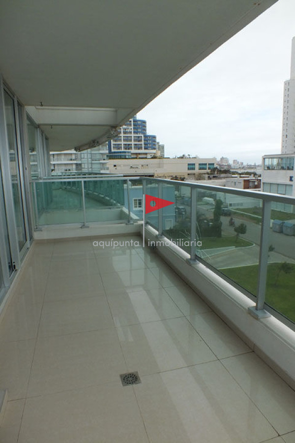 Apartamento ID.155 - Apartamento en Mansa, 2 dormitorios  con parrillero