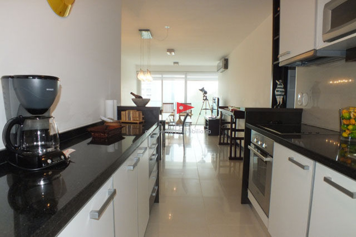 Apartamento ID.155 - Apartamento en Mansa, 2 dormitorios  con parrillero