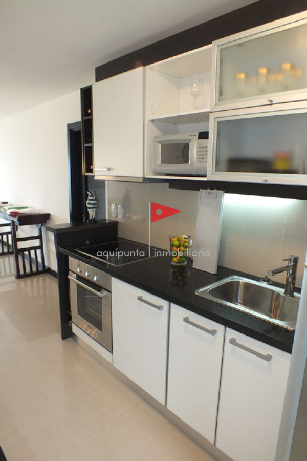 Apartamento ID.155 - Apartamento en Mansa, 2 dormitorios  con parrillero