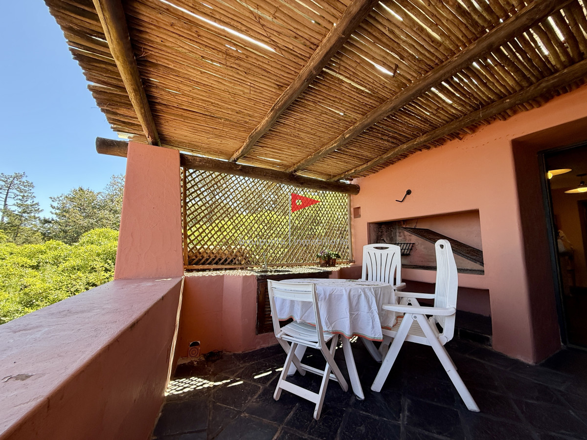 Apartamento ID.83 - Venta Apartamento 4 dormitorios en Marina del Este  Punta Ballena