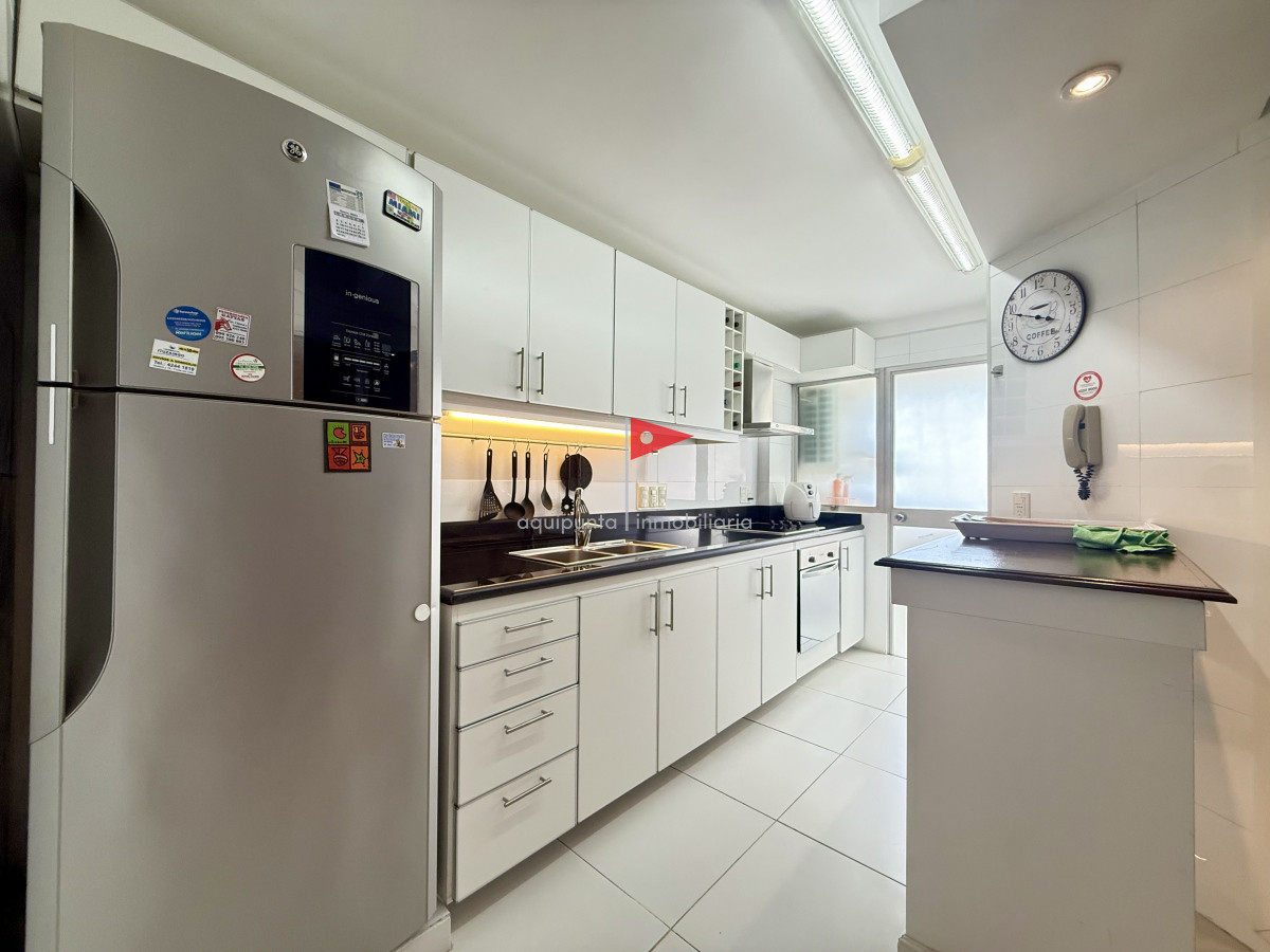 Apartamento ID.296 - Venta Parquemar R - Punta del Este
