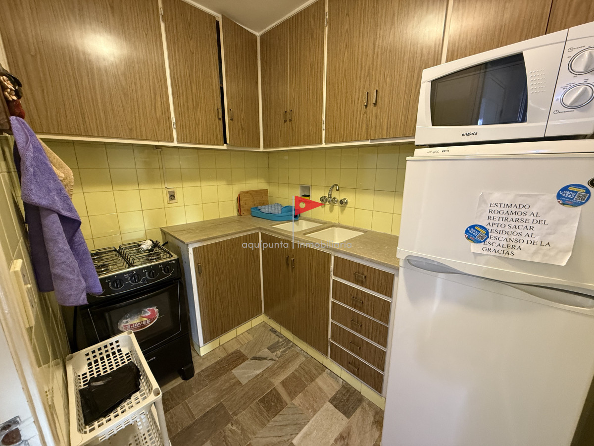 Apartamento ID.184 - Vendo departamento con vista en península