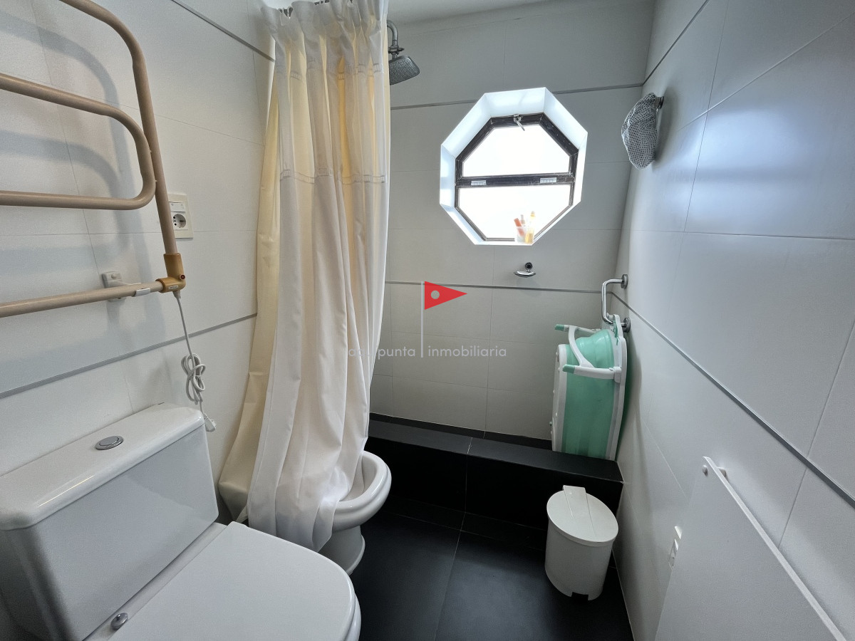 Apartamento ID.33 - Venta apartamento Punta del este península 4 dormitorios 