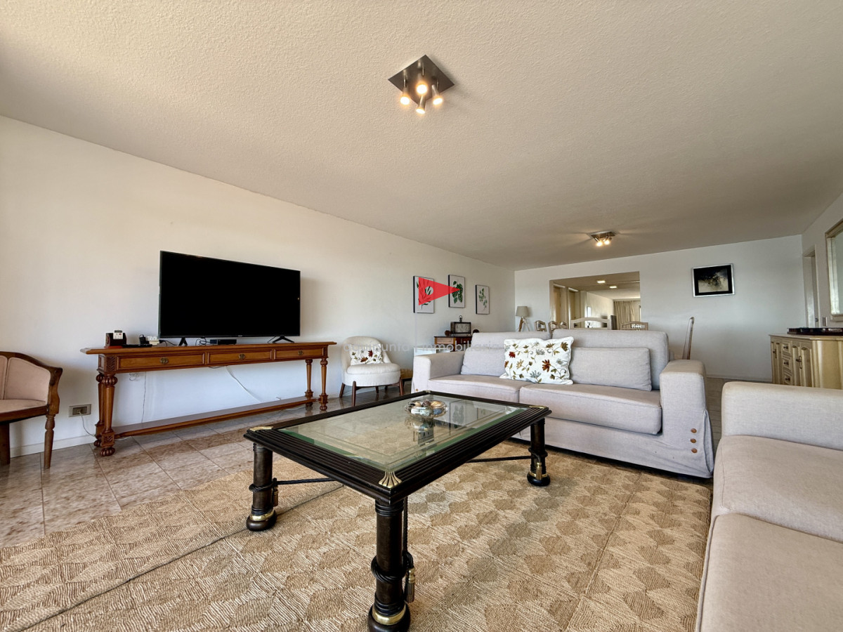 Apartamento ID.220 - Alquiler temporal  Torre El Torreón  Punta del Este