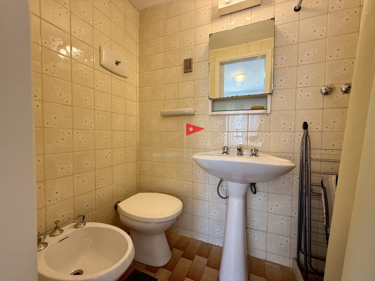 Apartamento ID.220 - Alquiler temporal  Torre El Torreón  Punta del Este