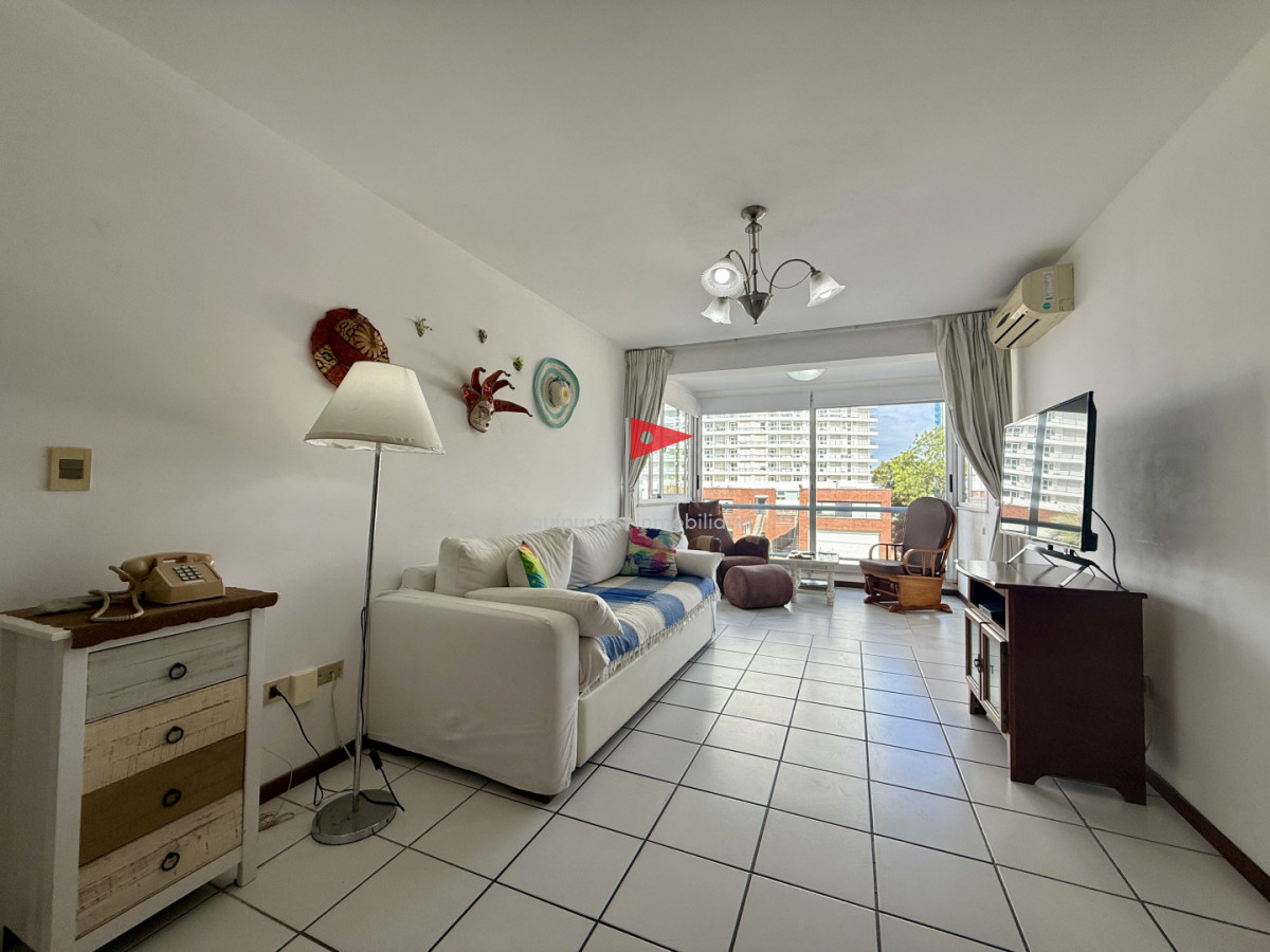 Apartamento ID.228 - Apartamento en venta en Edificio Cap Bretón  Av. Roosevelt y Av. Biarritz