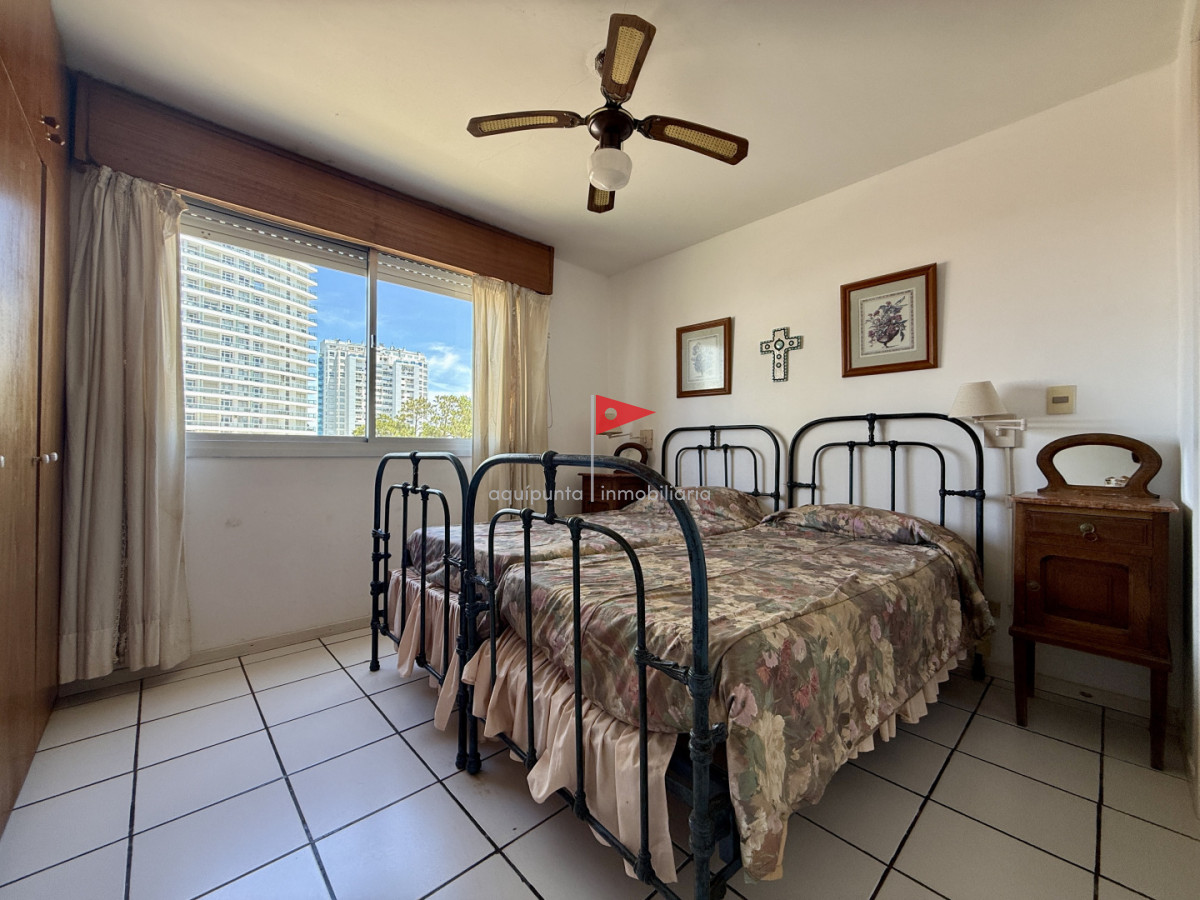 Apartamento ID.62 - Venta Apartamento 3 dormitorios  a  pasos de playa mansa punta del este 