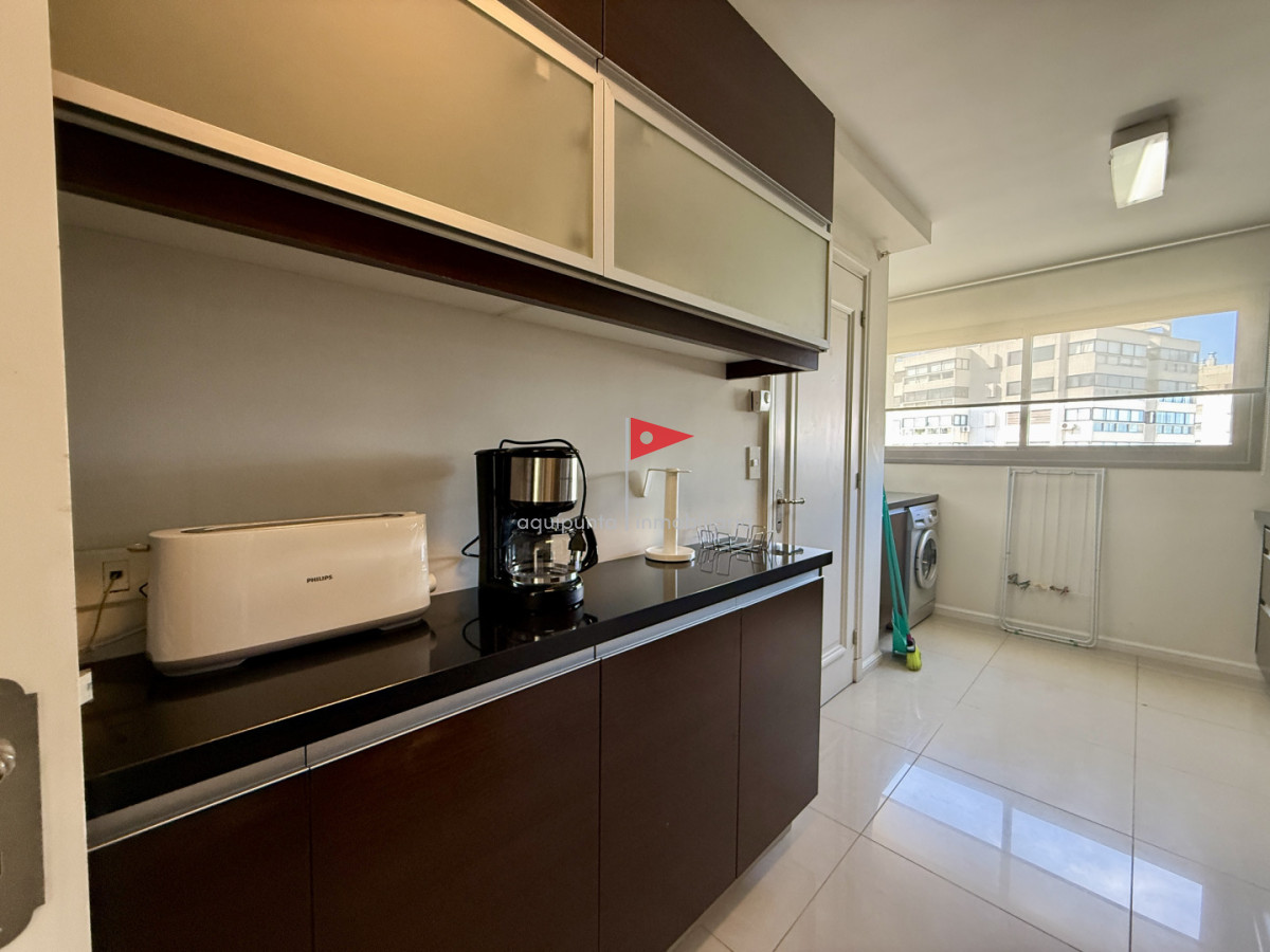 Apartamento ID.175 - Venta apto punta del este brava  vista al mar 
