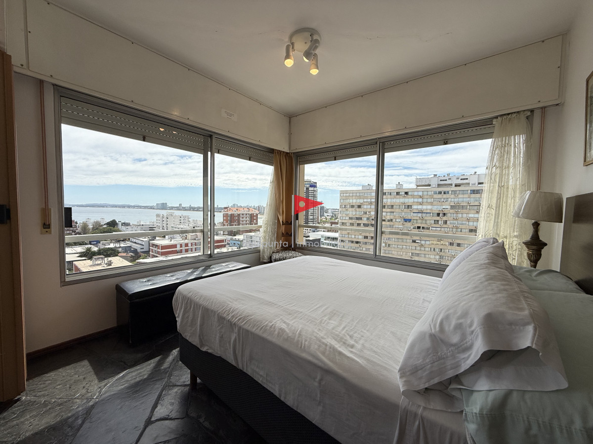 Apartamento ID.184 - Vendo departamento con vista en península