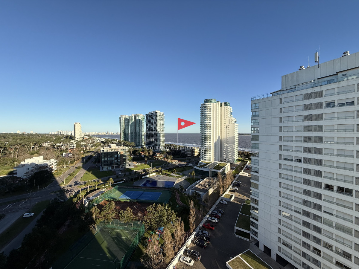 Apartamento ID.41 - Apartamento en Venta – Lincoln Center Torre Wilson, Punta del Este 3 dormitorios 3 baños 