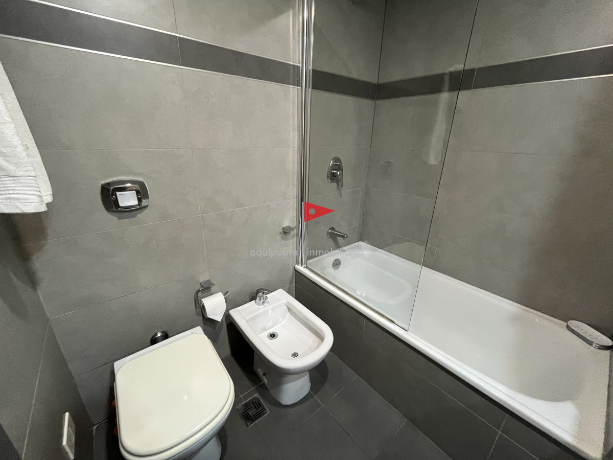 Apartamento ID.241 - Venta apartamento sobre laguna
