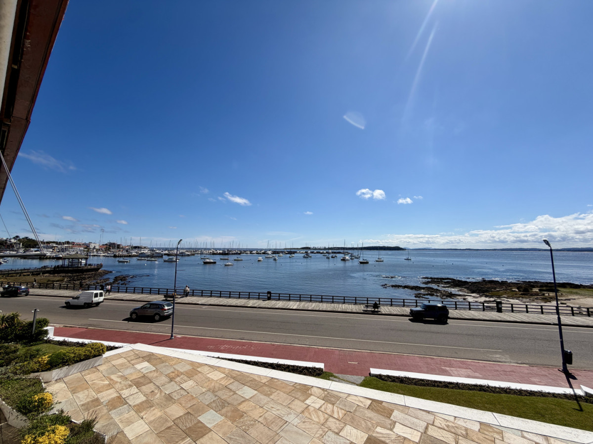 Apartamento en Venta - Edificio Brioni, Punta del Este