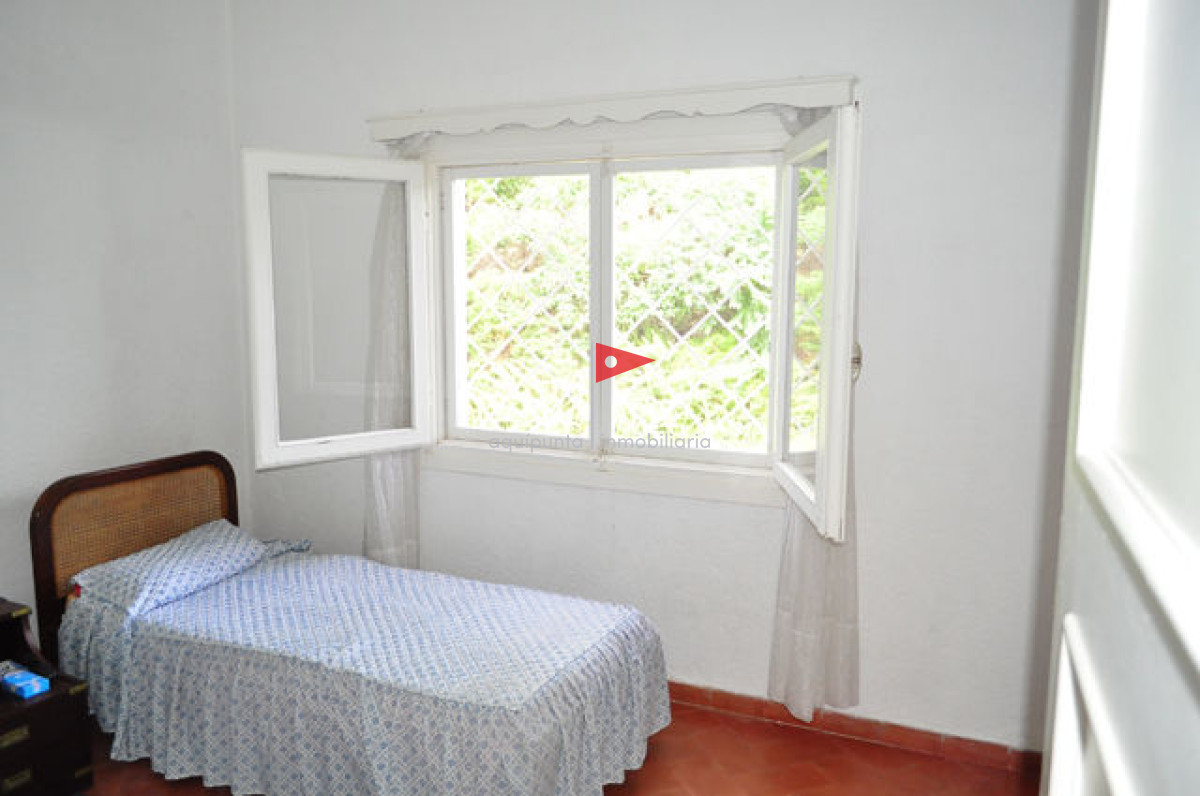 Casa ID.157 - Casa ubicada en Cantegril con lindo terreno