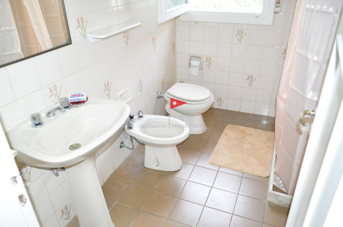 Casa ID.157 - Casa ubicada en Cantegril con lindo terreno