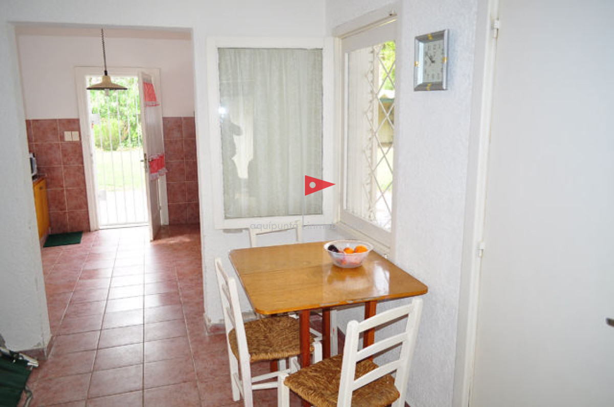 Casa ID.157 - Casa ubicada en Cantegril con lindo terreno