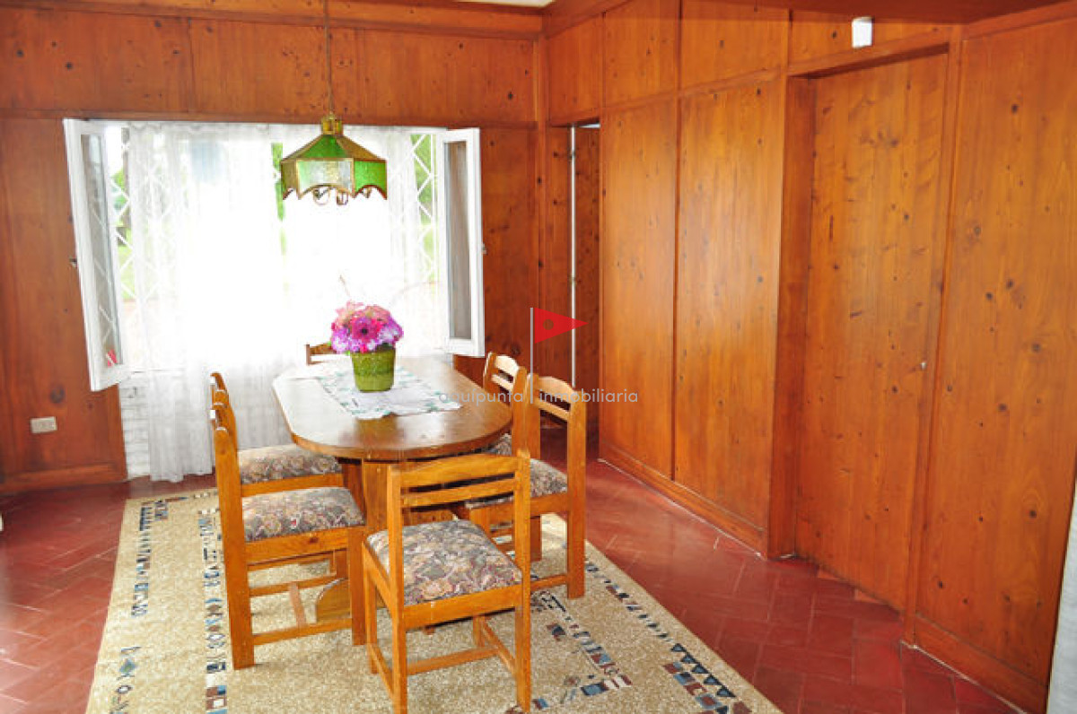 Casa ID.157 - Casa ubicada en Cantegril con lindo terreno