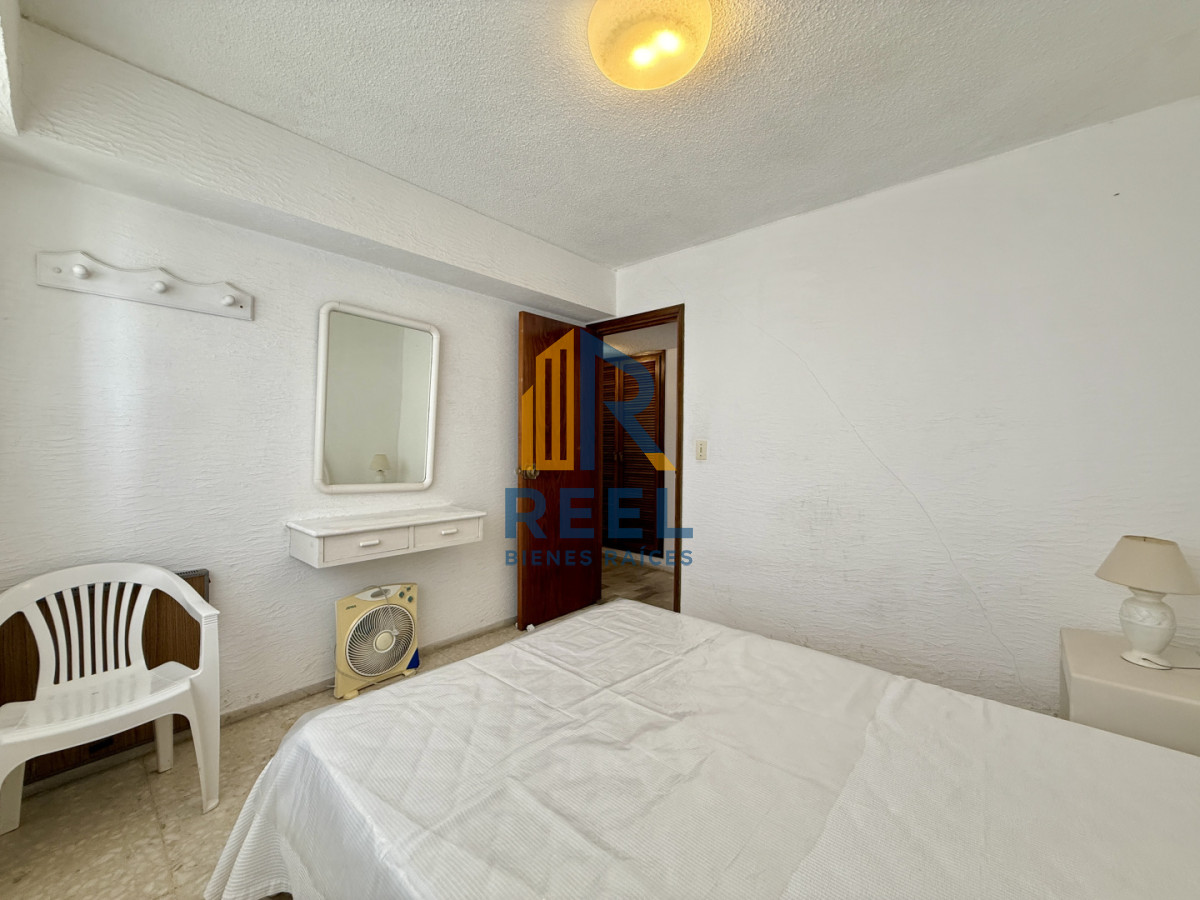 Apartamento ID.298 - EN PLENO CENTRO CERCA DE PLAYA BRAVA Y MANSA 