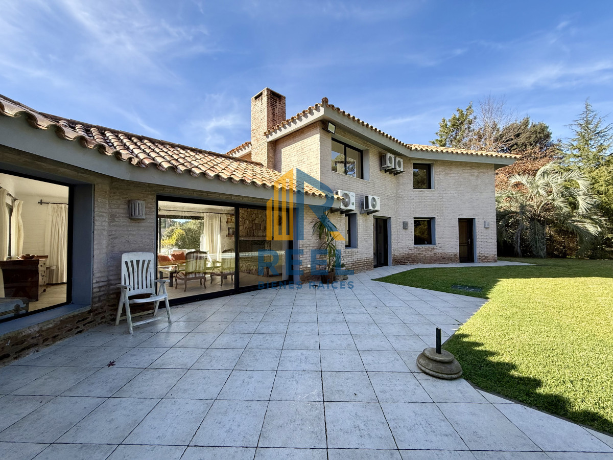 Casa ID.53 - Chalet Premium en Rincón del Indio – A pasos del del mar