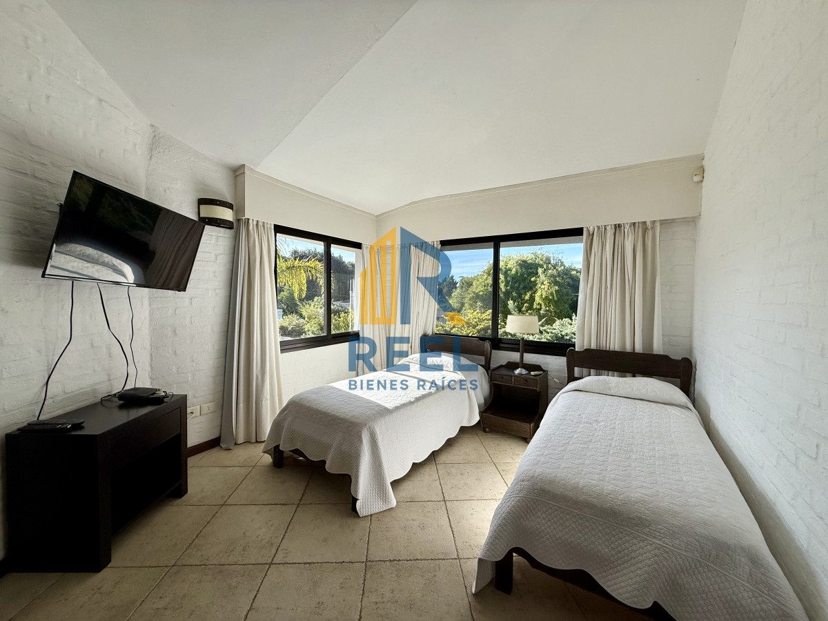 Casa ID.53 - Chalet Premium en Rincón del Indio – A pasos del del mar