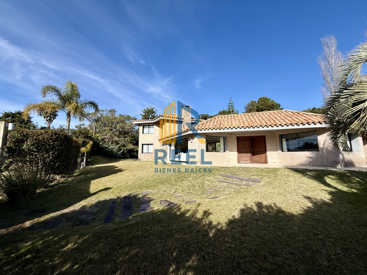 Casa ID.53 - Chalet Premium en Rincón del Indio – A pasos del del mar