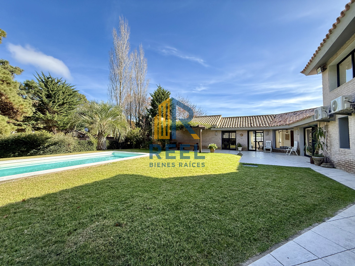 Casa ID.53 - Chalet Premium en Rincón del Indio – A pasos del del mar