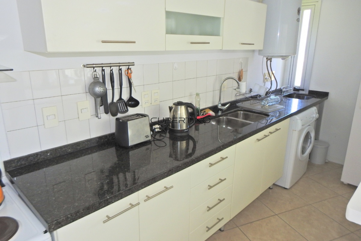 Apartamento ID.3498 - Apartamento de 2 Dormitorios en Zona de la Brava