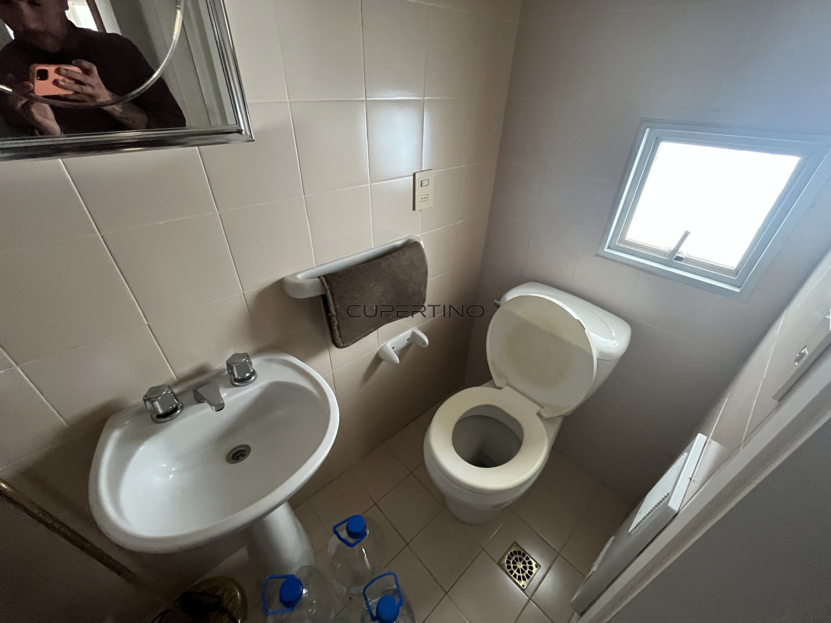 Apartamento ID.882 - con piscina,garage y serv de mucama,vista total al mar