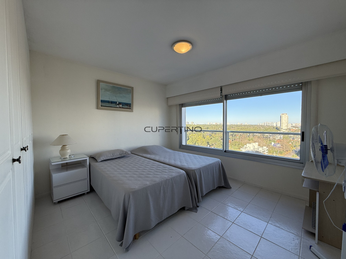 Apartamento ID.2391 - Apartamento en Venta - Lincoln Center Torre Wilson, Punta del Este