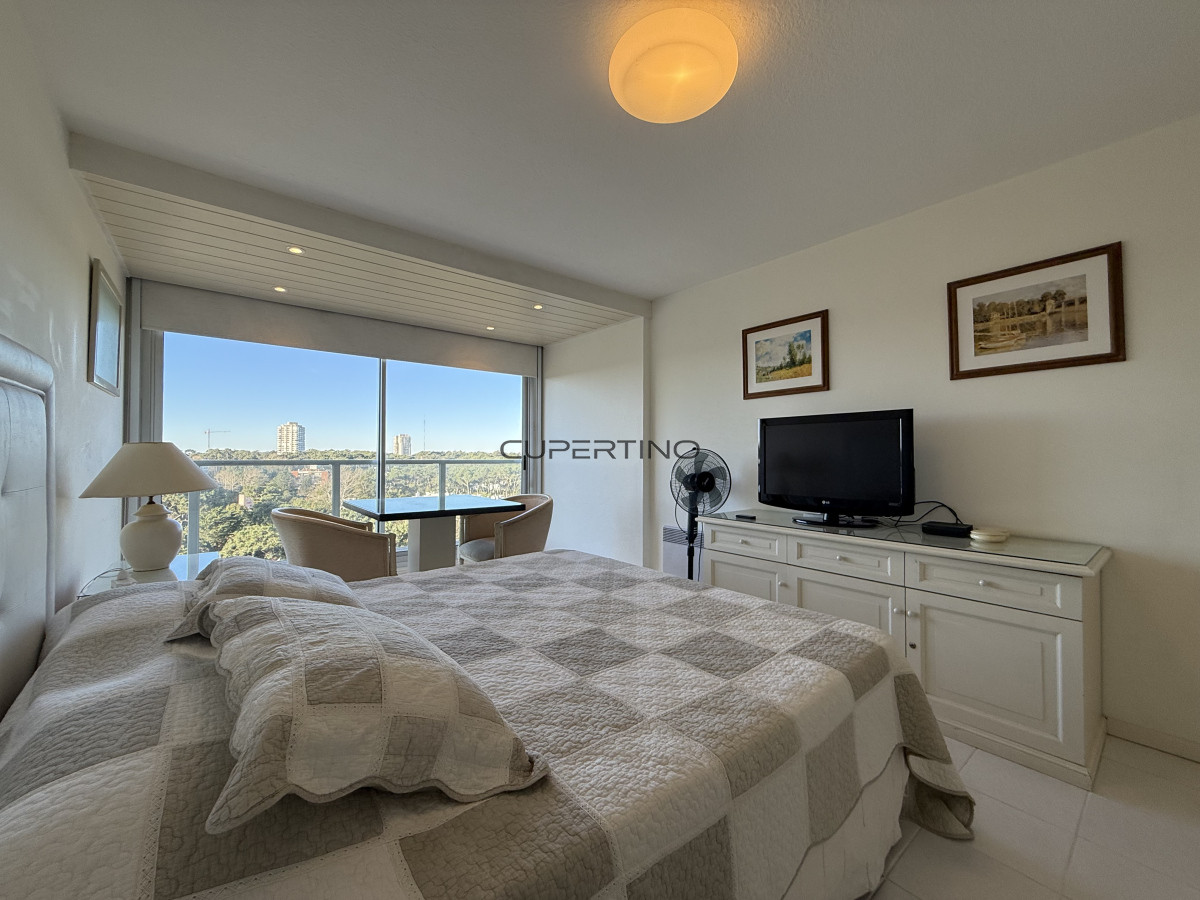 Apartamento ID.2391 - Apartamento en Venta - Lincoln Center Torre Wilson, Punta del Este