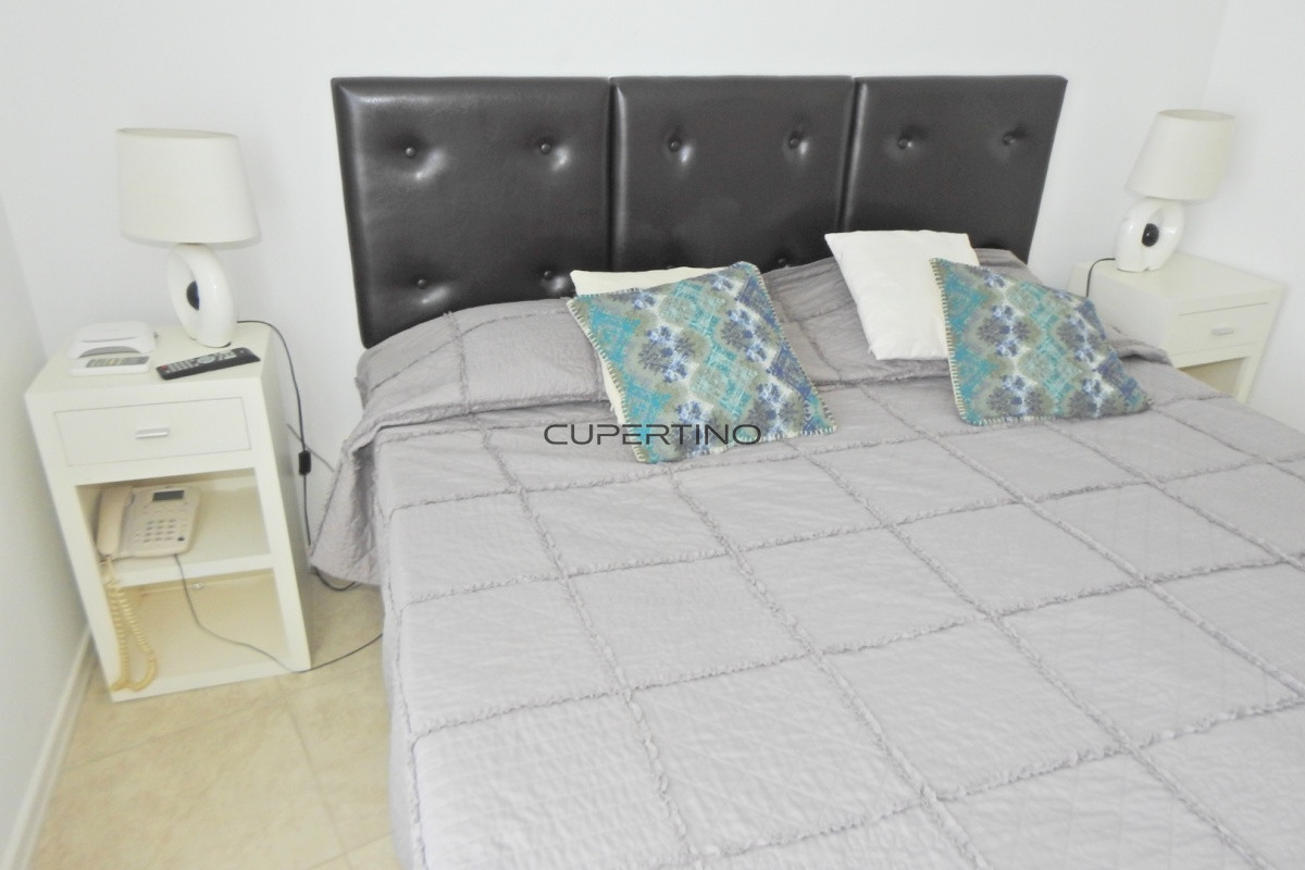 Apartamento ID.3498 - Apartamento de 2 Dormitorios en Zona de la Brava