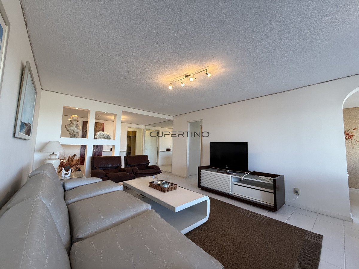 Apartamento ID.2391 - Apartamento en Venta - Lincoln Center Torre Wilson, Punta del Este