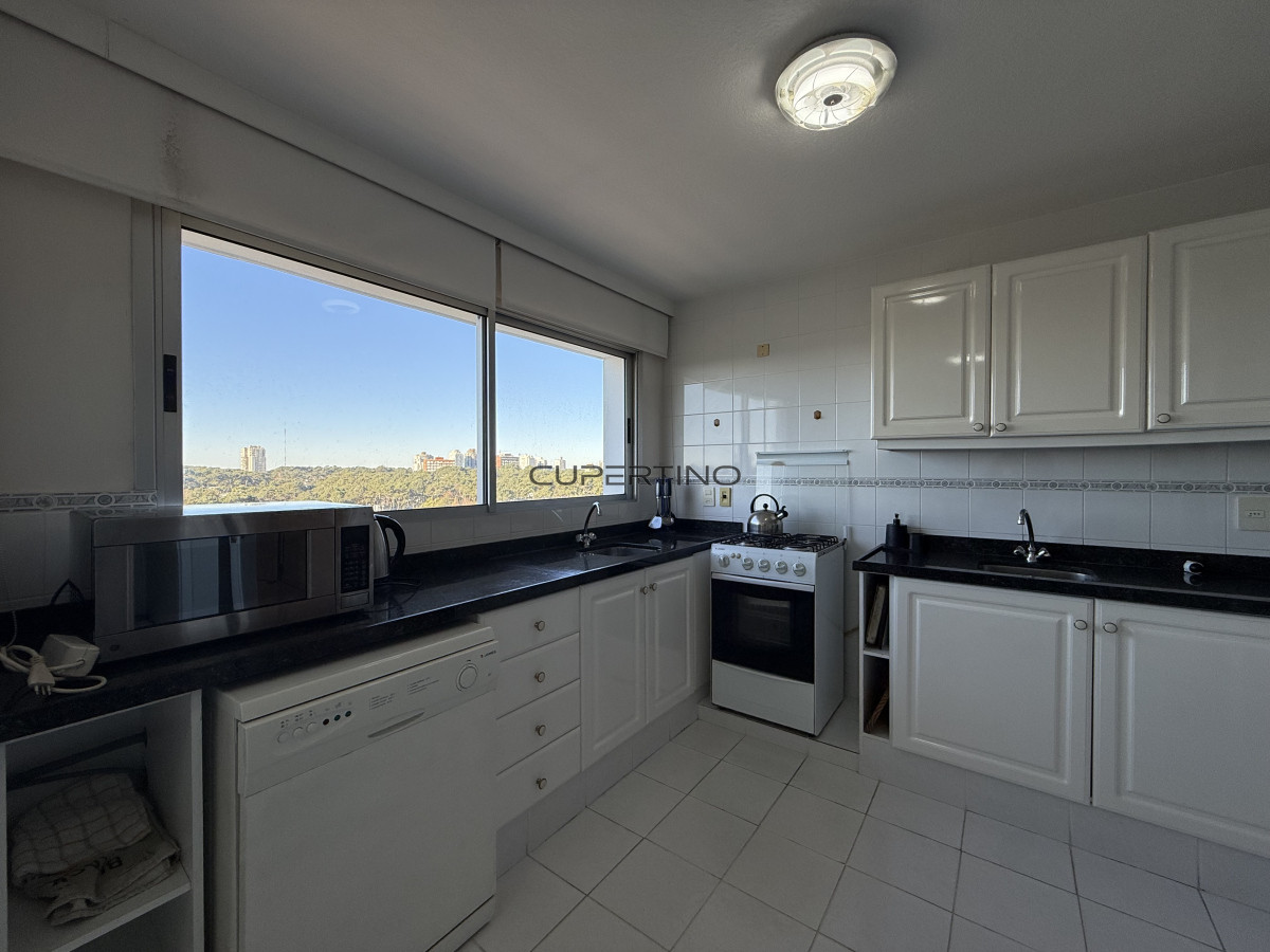 Apartamento ID.2391 - Apartamento en Venta - Lincoln Center Torre Wilson, Punta del Este