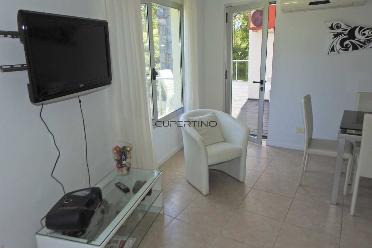 Apartamento ID.3498 - Apartamento de 2 Dormitorios en Zona de la Brava