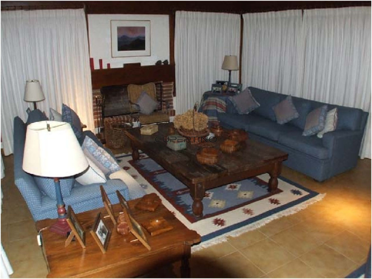 Casa ID.3581 - divina casa En Pinares a pasitos del mar