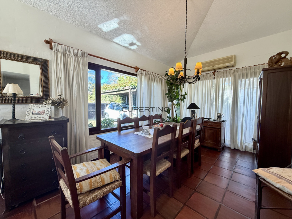 CASA EN VENTA - BARRIO CANTEGRIL, AV. CÓRDOVA — foto 6