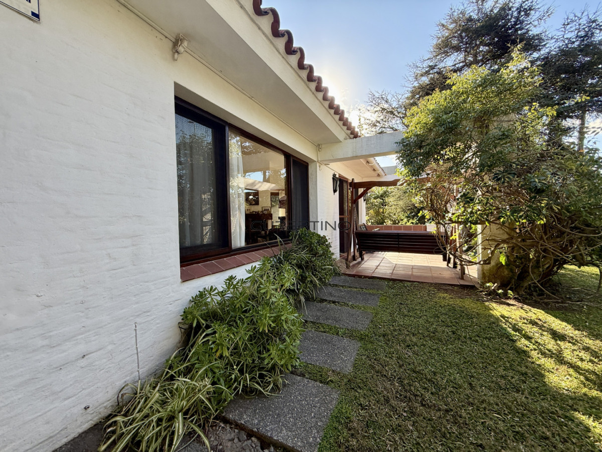 CASA EN VENTA - BARRIO CANTEGRIL, AV. CÓRDOVA — foto 38