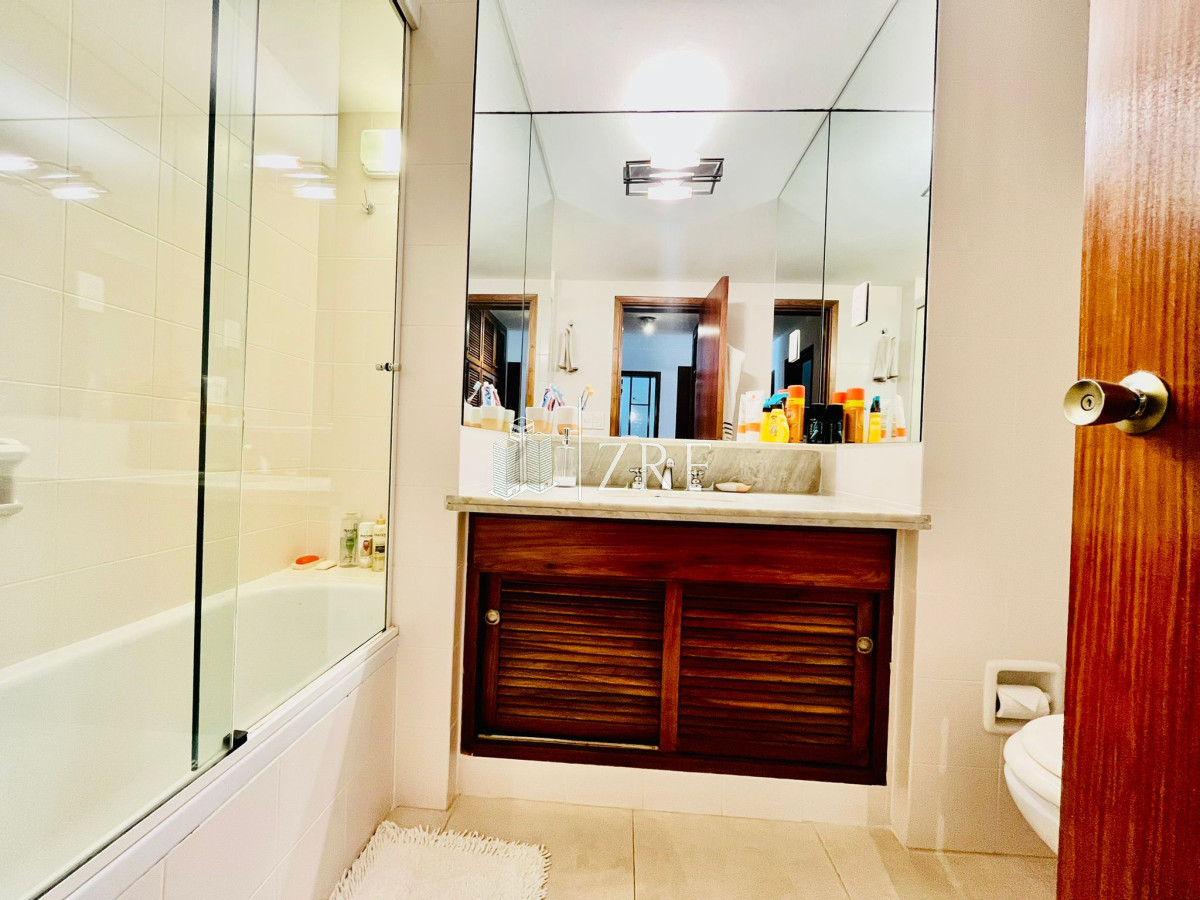 Apartamento ID.1282 - Venta apartamento 3 dormitorios en Mansa, Punta del Este